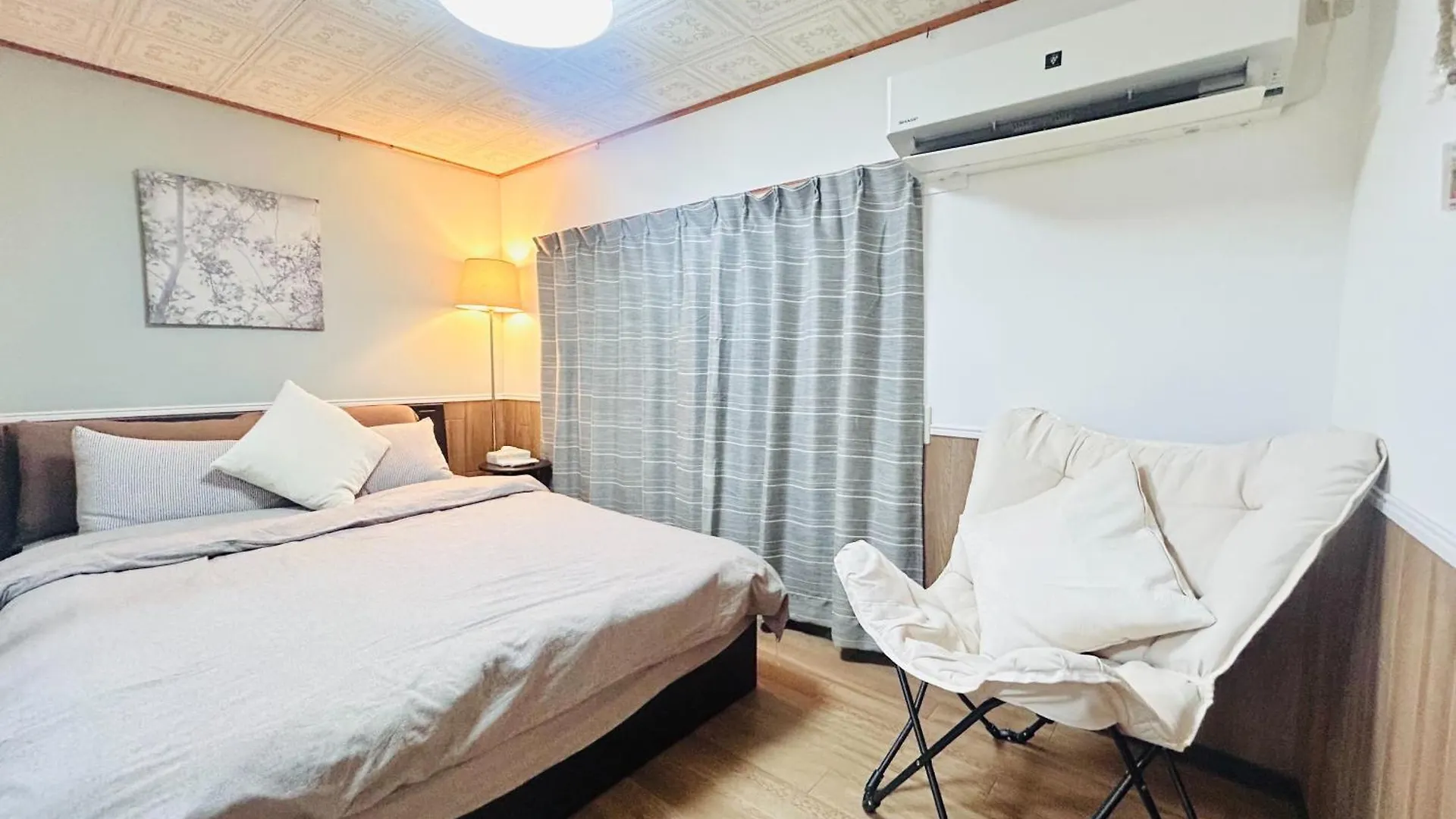 Vila 天下茶屋駅5分、専用庭付き平屋—Kik Iハウス Ósaka Japonsko