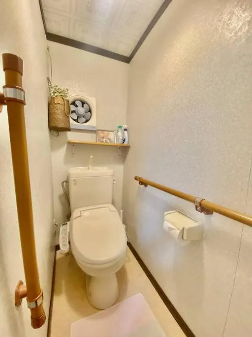 Holiday home 天下茶屋駅5分、専用庭付き平屋—Kik Iハウス Villa Osaka