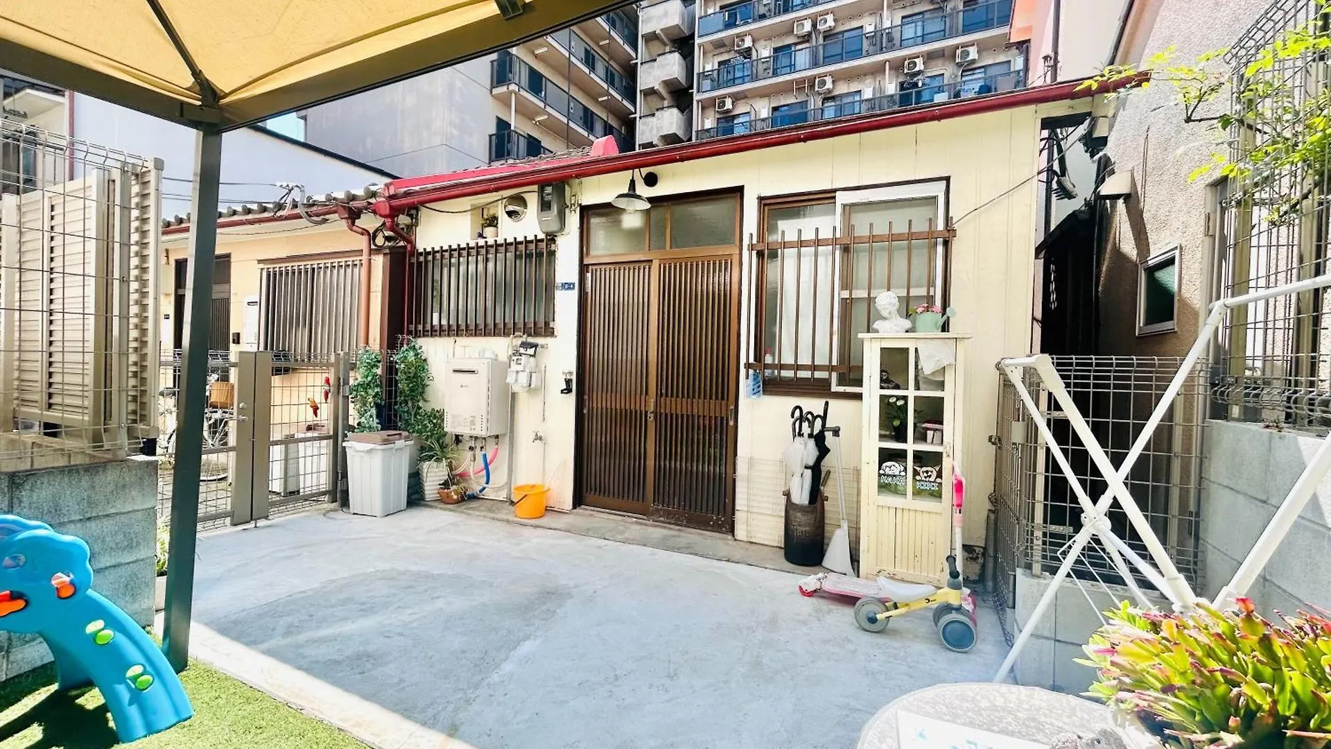 天下茶屋駅5分、専用庭付き平屋—Kik Iハウス Villa Osaka